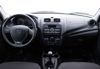 Подержанный автомобиль LADA (ВАЗ) Granta Liftback 2022 года (13 фото)