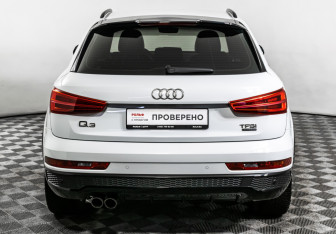 Подержанный автомобиль Audi Q3 2018 года (6 фото)