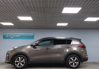 Подержанный автомобиль Kia Sportage 2019 года (8 фото)