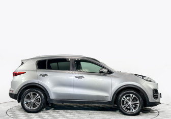 Подержанный автомобиль Kia Sportage 2016 года (4 фото)