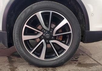 Подержанный автомобиль Nissan X-Trail 2020 года (22 фото)