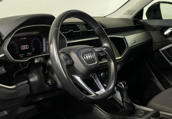 Подержанный автомобиль Audi Q3 Sportback 2020 года (13 фото)