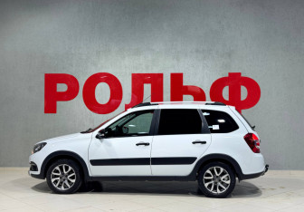 Подержанный автомобиль LADA (ВАЗ) Granta Wagon 2023 года (8 фото)