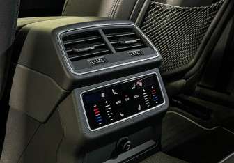 Подержанный автомобиль Audi A6 Sedan 2020 года (22 фото)