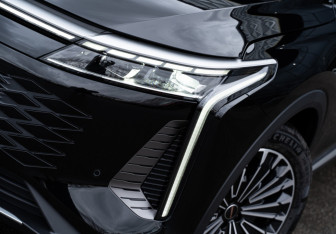 Новый Exeed RX 2025 (4 фото)