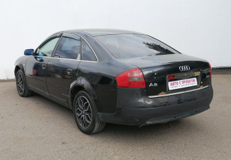 Подержанный автомобиль Audi A6 Sedan 1999 года (7 фото)