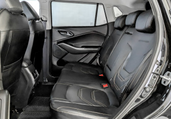 Подержанный автомобиль Москвич 3 2023 года (12 фото)