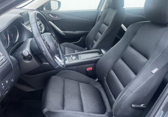 Подержанный автомобиль Mazda 6 Sedan 2017 года (10 фото)