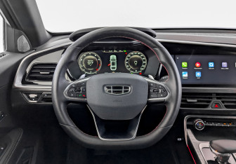 Подержанный автомобиль Geely Tugella 2024 года (22 фото)