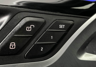 Подержанный автомобиль BMW X3 2020 года (18 фото)