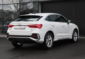 Подержанный автомобиль Audi Q3 Sportback 2021 года (4 фото)
