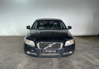 Подержанный автомобиль Volvo S80 2011 года (2 фото)