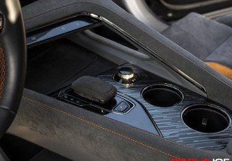 Подержанный автомобиль Zeekr 001 2023 года (15 фото)