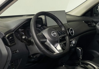 Новый Nissan X-Trail 2025 (11 фото)