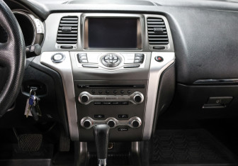 Подержанный автомобиль Nissan Murano Suv 2014 года (14 фото)
