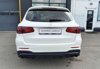 Подержанный автомобиль Mercedes-Benz GLC Coupe 2021 года (6 фото)