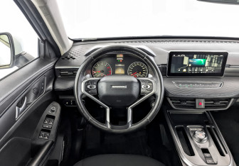 Подержанный автомобиль Haval Jolion 2022 года (21 фото)