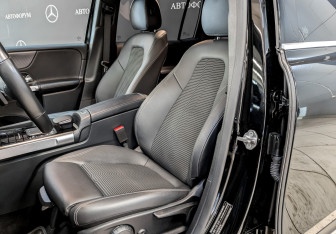 Подержанный автомобиль Mercedes-Benz GLB 2021 года (20 фото)
