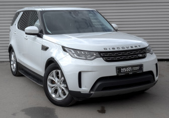Подержанный автомобиль Land Rover Discovery 2017 года (3 фото)