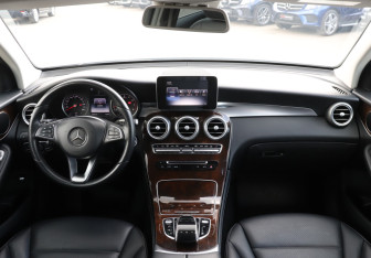 Подержанный автомобиль Mercedes-Benz GLC Coupe 2016 года (12 фото)