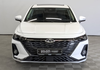 Подержанный автомобиль Chery Arrizo 8 2025 года (2 фото)