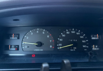 Подержанный автомобиль Toyota 4Runner 1995 года (14 фото)