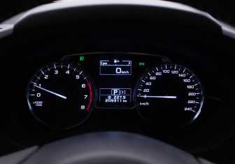 Подержанный автомобиль Subaru Forester Suv 2016 года (12 фото)