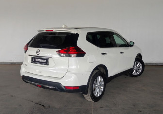 Подержанный автомобиль Nissan X-Trail 2019 года (6 фото)