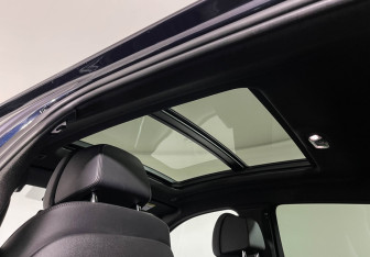 Подержанный автомобиль BMW X6 2020 года (17 фото)