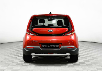 Подержанный автомобиль Kia Soul 2020 года (6 фото)