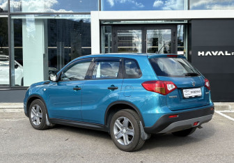 Подержанный автомобиль Suzuki Vitara 2017 года (6 фото)