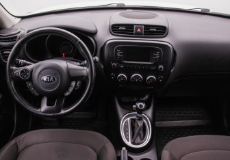 Подержанный автомобиль Kia Soul 2017 года (13 фото)