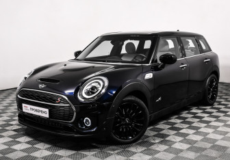 Подержанный автомобиль MINI Clubman Wagon 2020 года (1 фото)