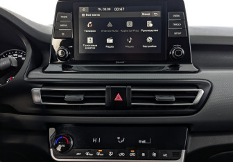 Подержанный автомобиль Kia Seltos 2021 года (15 фото)