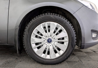 Подержанный автомобиль Ford Focus Wagon 2019 года (18 фото)