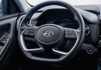Подержанный автомобиль Hyundai Creta 2021 года (15 фото)