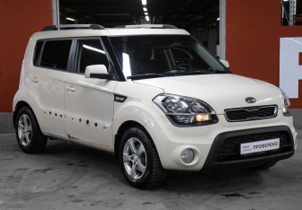 Подержанный автомобиль Kia Soul 2012 года (3 фото)