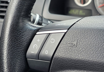 Подержанный автомобиль Volvo XC90 2011 года (16 фото)