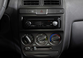 Подержанный автомобиль Hyundai Accent Sedan 2008 года (13 фото)