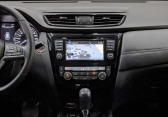 Подержанный автомобиль Nissan X-Trail 2019 года (17 фото)