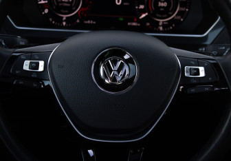 Подержанный автомобиль Volkswagen Tiguan 2017 года (14 фото)