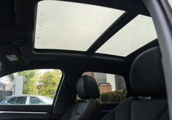 Подержанный автомобиль Audi Q3 2026 года (13 фото)