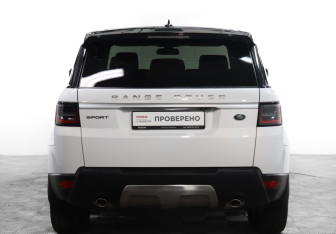 Подержанный автомобиль Land Rover Range Rover Sport 2016 года (6 фото)