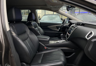 Подержанный автомобиль Nissan Murano Suv 2020 года (25 фото)