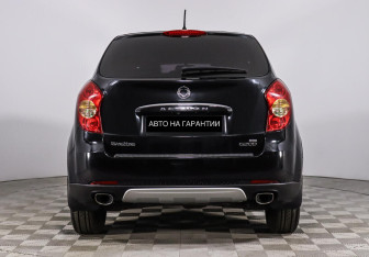 Подержанный автомобиль SsangYong Actyon 2013 года (4 фото)