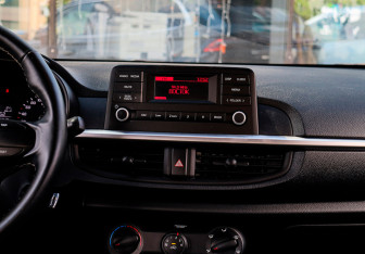Подержанный автомобиль Kia Picanto 2021 года (10 фото)