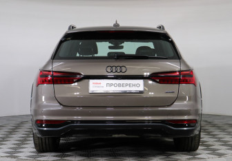 Подержанный автомобиль Audi A6 allroad 2019 года (6 фото)