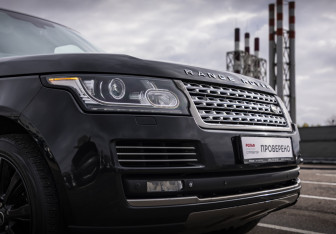 Подержанный автомобиль Land Rover Range Rover 2013 года (4 фото)