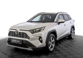 Подержанный автомобиль Toyota RAV4 2021 года (1 фото)