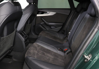 Подержанный автомобиль Audi A5 Liftback 2021 года (10 фото)